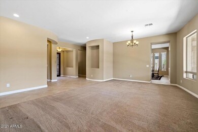 07-Living & Dining Room