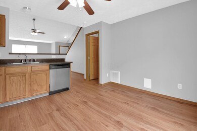 9299 Polaris Green Dr, Columbus, OH 43240 - photo 7