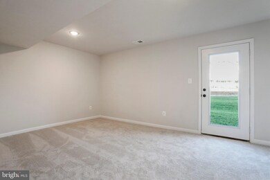 181 Perdiz Rd, Hedgesville, WV 25427 - photo 6