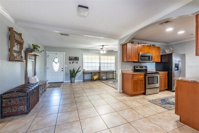 10001 E Sligh Ave, Tampa, FL 33610 - photo 6