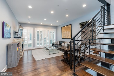 850 N 4th St unit 2, Philadelphia, PA 19123 - photo 6