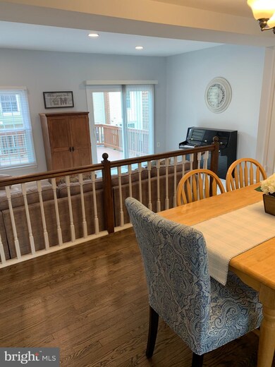 6579 Bermuda Green Ct, Alexandria, VA 22312 - photo 7