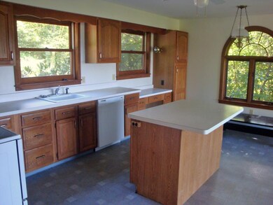 138 Ridge View Dr, Bristol, NH 03222 - photo 5