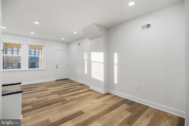 6313 N Garnet St, Philadelphia, PA 19141 - photo 7