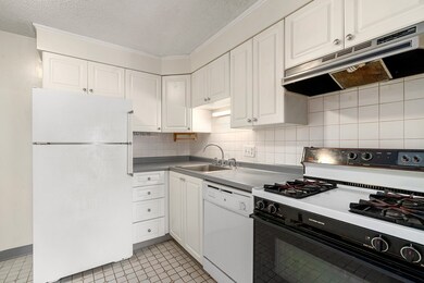 38 Main St unit 18, North Reading, MA 01864 - photo 5