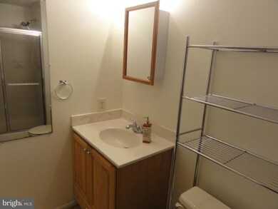 15410 Norwalk Ct, Bowie, MD 20716 - photo 5