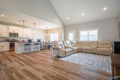 381 Rolling Brook Dr, Rogersville, AL 35652 - photo 5