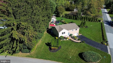 109 Glendale Rd, Exton, PA 19341 - photo 3