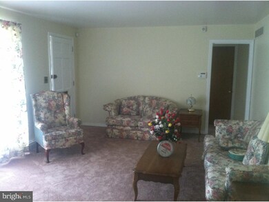 108 Bowood Dr, Cherry Hill, NJ 08034 - photo 2