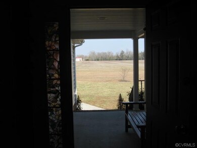 1300 Scotts Ct, Carson, VA 23830 - photo 2