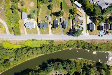 13 Saint Ann St, Lisbon, ME 04250 - photo 2