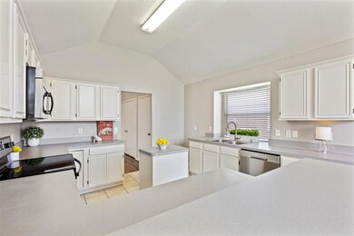 1210 Old Knoll Dr, Wylie, TX 75098 - photo 6