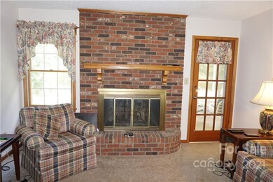 103 Thisa Way, Shelby, NC 28150 - photo 2