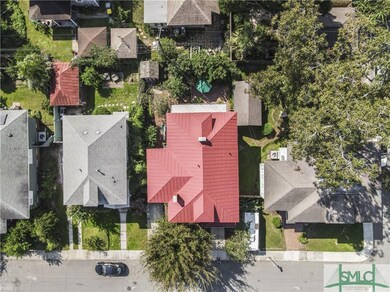 605 Maupas Ave, Savannah, GA 31401 - photo 7