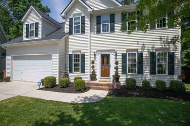 2004 Chimney Rock Ct, Apex, NC 27502 - photo 2