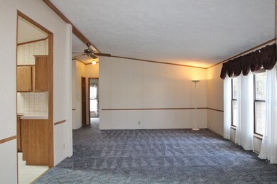 4200 Summers Ln unit 64, Klamath Falls, OR 97603 - photo 7