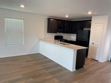 2604 Spring Time Dr, Ennis, TX 75119 - photo 3