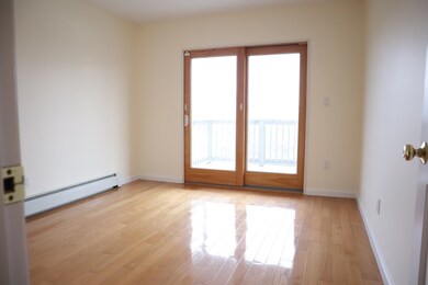 76 Waldo Ave unit 1, Jersey City, NJ 07306 - photo 7