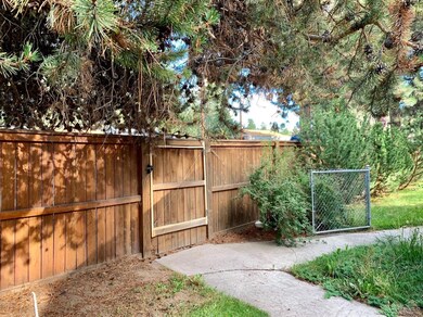 141 SW 15th St unit 37, Bend, OR 97702 - photo 6