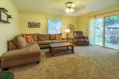 1182 Vinewood Dr, Columbus, OH 43229 - photo 6