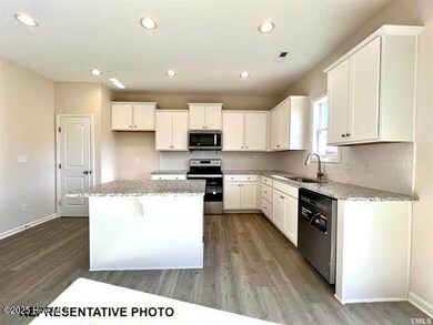 176 Shenandoah Ct, Clayton, NC 27520 - photo 3