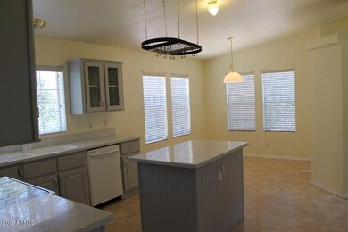 Kitchen (2)