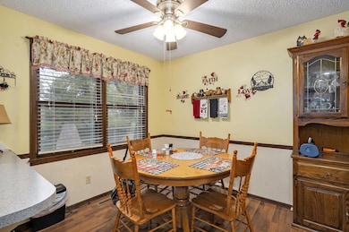 2047 W Blakey St, Springfield, MO 65810 - photo 6