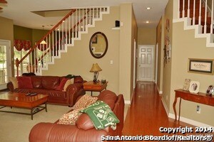 8617 Classic Oaks Ln, San Antonio, TX 78255 - photo 6