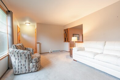 740 Bryant SW_2