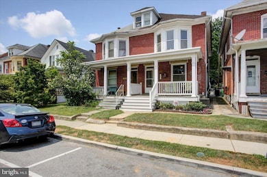 823 Mulberry Ave, Hagerstown, MD 21742 - photo 2