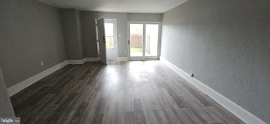 4312 Forest Ln unit A-5, Schwenksville, PA 19473 - photo 4