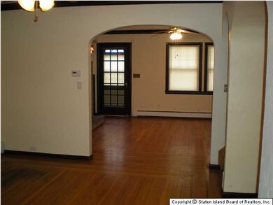 244 Dubois Ave, Staten Island, NY 10310 - photo 6