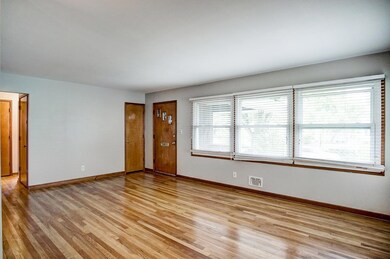 2873 Ashby Rd, Columbus, OH 43209 - photo 6