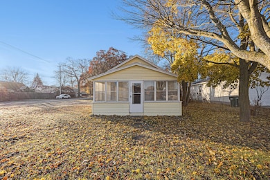 2209 Hughes Ave, Norton Shores, MI 49441 - photo 3