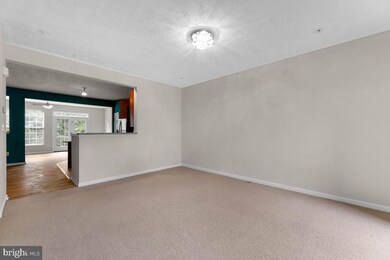 2870 Shallow Stream Way, Odenton, MD 21113 - photo 4