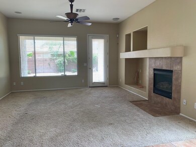 MARSHALL FAMILYROOM