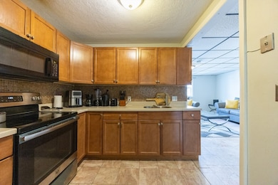 838 N Shore Rd, Revere, MA 02151 - photo 5