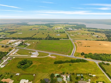 10.32 Ray Roberts Pkwy N, Tioga, TX 76271 - photo 5