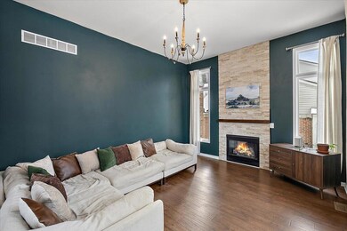 15-4158 Persimmon -15