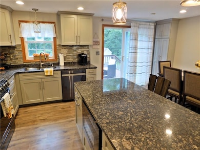 27 Nardolillo St, Johnston, RI 02919 - photo 7