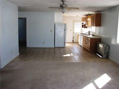 557 Quaker Hill Rd, Albion, ME 04910 - photo 4