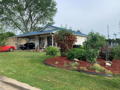 420 Bennett St, Farmington, MO 63640 - photo 2