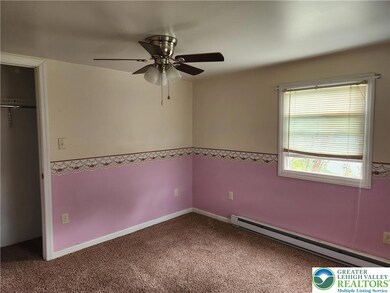 274 Old Allentown Rd, Wind Gap, PA 18091 - photo 6