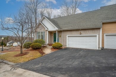 9 Summerfield Dr unit 8, South Grafton, MA 01560 - photo 2