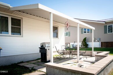 1406 11th St SE, Jamestown, ND 58401 - photo 2