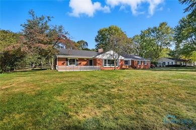 3520 Scarsborough Rd, Toledo, OH 43615 - photo 3