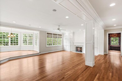 3946 Redford Ct-7-SMALL