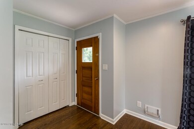 7807 Smyrna Pkwy, Louisville, KY 40228 - photo 5