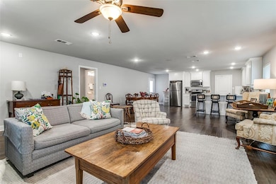 7324 Rutgers Dr, Dallas, TX 75214 - photo 4