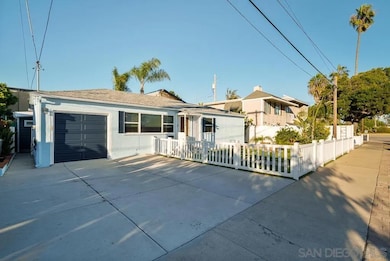 1656 Pacific Beach Dr unit B, San Diego, CA 92109 - photo 5